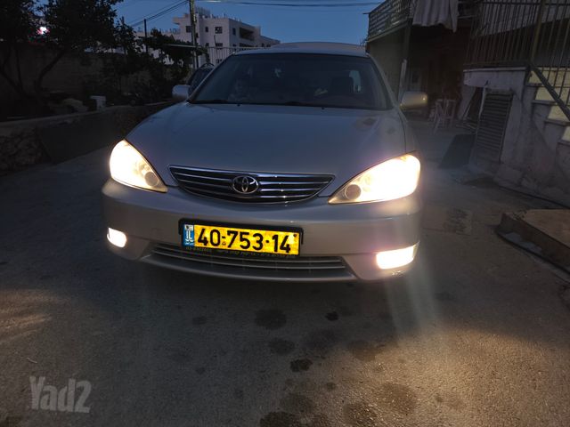מודעת רכב טויוטה קאמרי