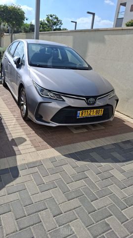 מודעת רכב טויוטה קורולה