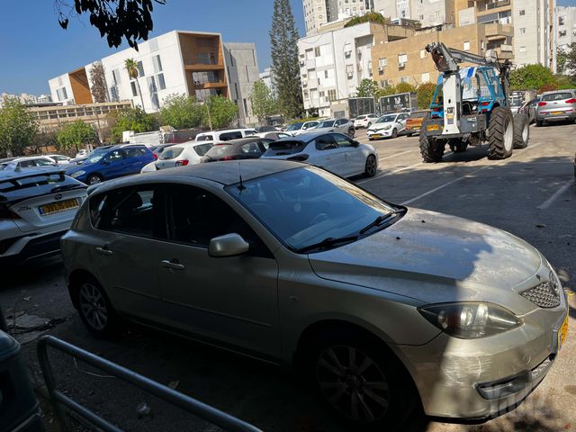מאזדה 3