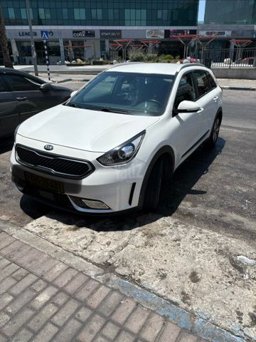 קיה נירו