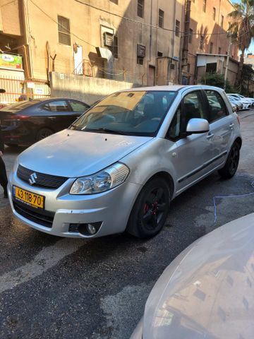 סוזוקי SX4
