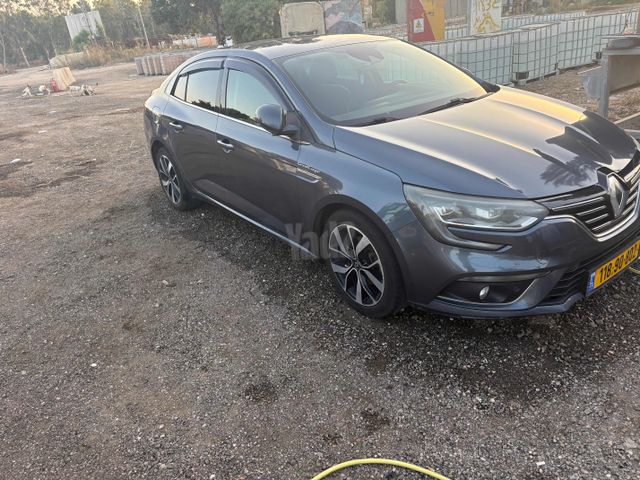 רנו מגאן