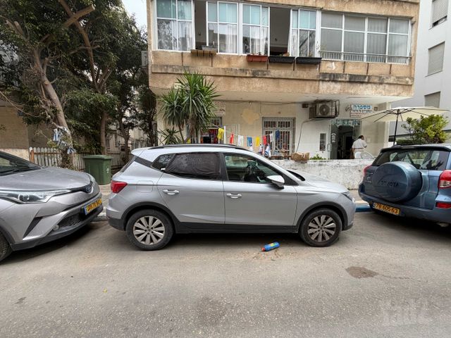 סיאט ארונה