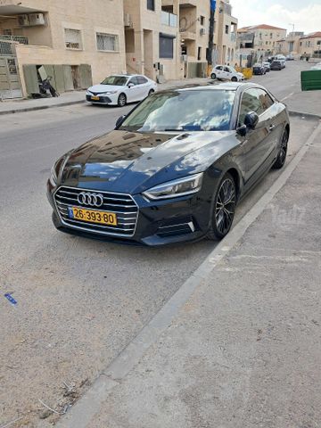 אאודי A5