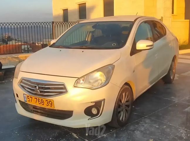 מיצובישי אטראז'