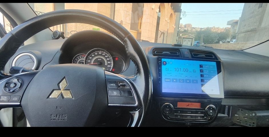מיצובישי אטראז'