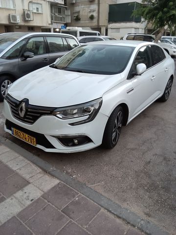 רנו מגאן