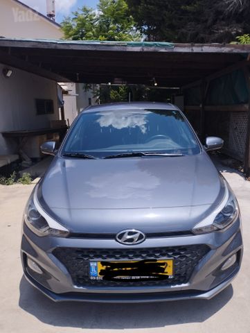 יונדאי i20