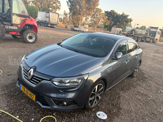 רנו מגאן