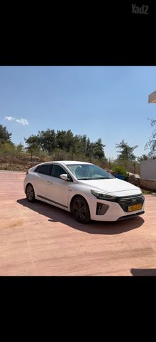 יונדאי איוניק