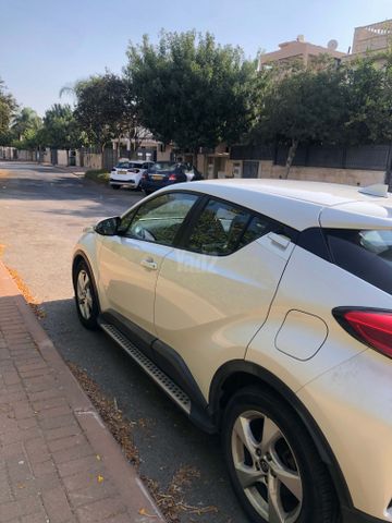 טויוטה C-HR