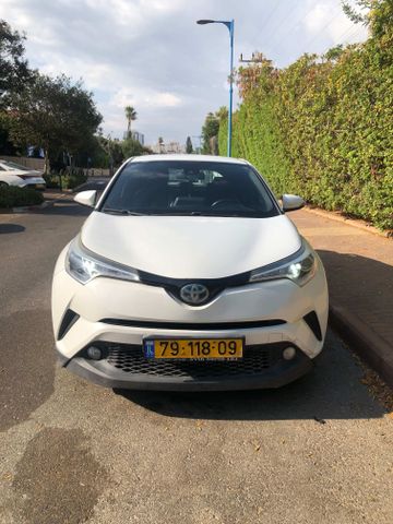 טויוטה C-HR
