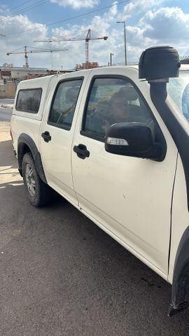 מודעת רכב איסוזו די-מקס