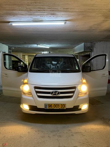 מודעת רכב יונדאי H-1 / i800