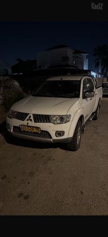 מודעת רכב מיצובישי טרייטון / L200