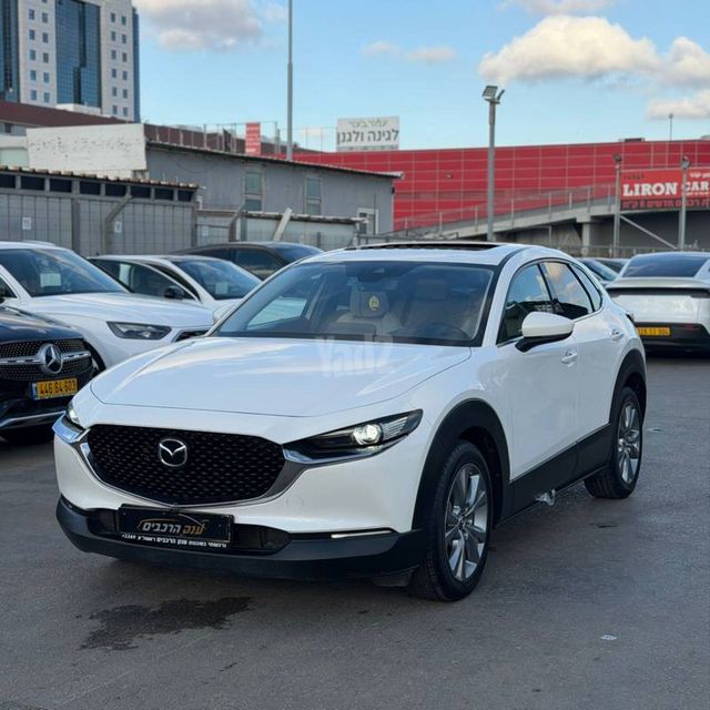 מאזדה CX-30