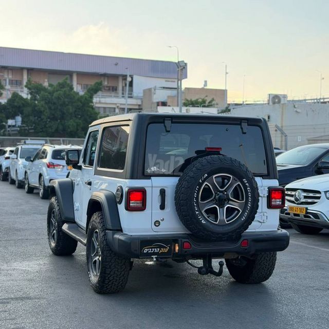 ג'יפ רנגלר