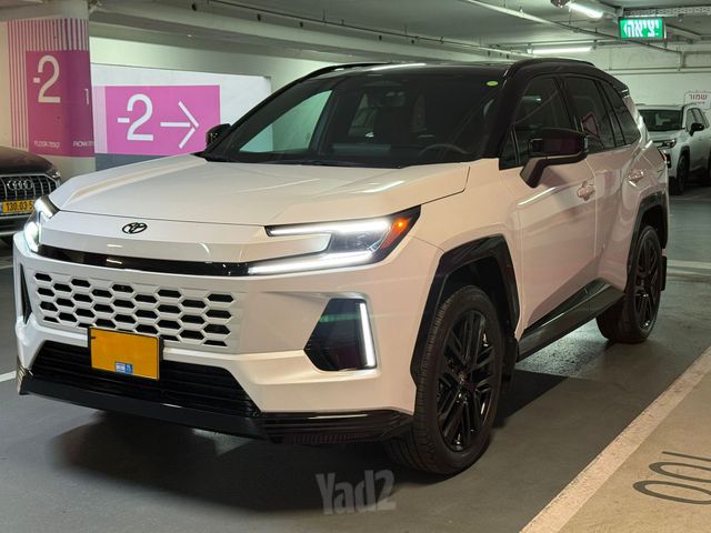 מודעת רכב טויוטה RAV4