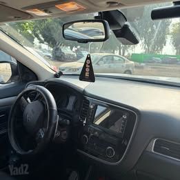 מיצובישי אאוטלנדר