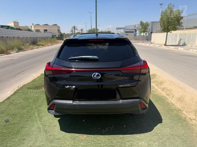לקסוס UX