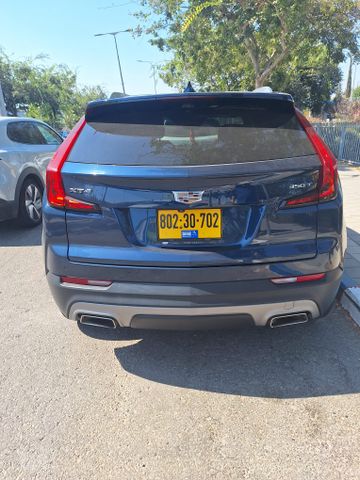 קאדילק XT4