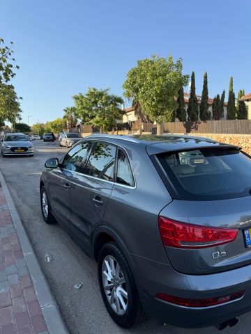 אאודי Q3