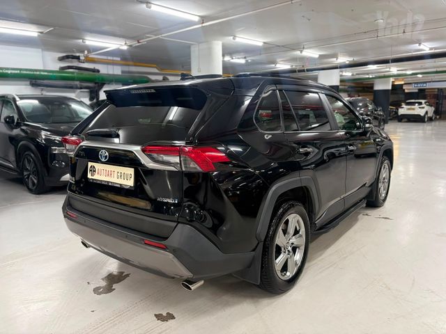 טויוטה RAV4