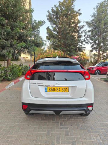 מיצובישי אקליפס קרוס
