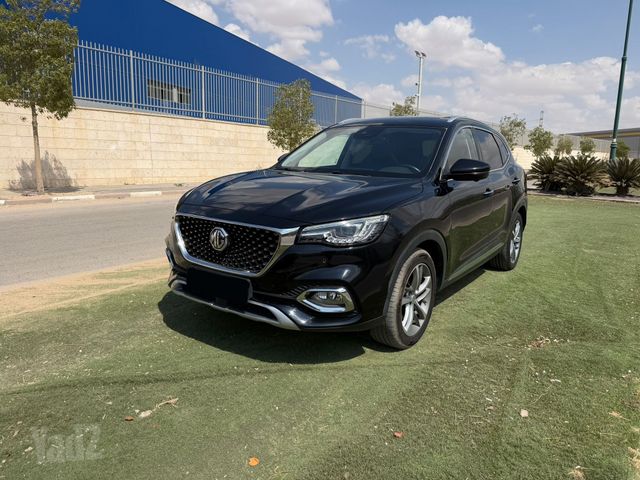 מודעת רכב אם ג'י EHS PHEV