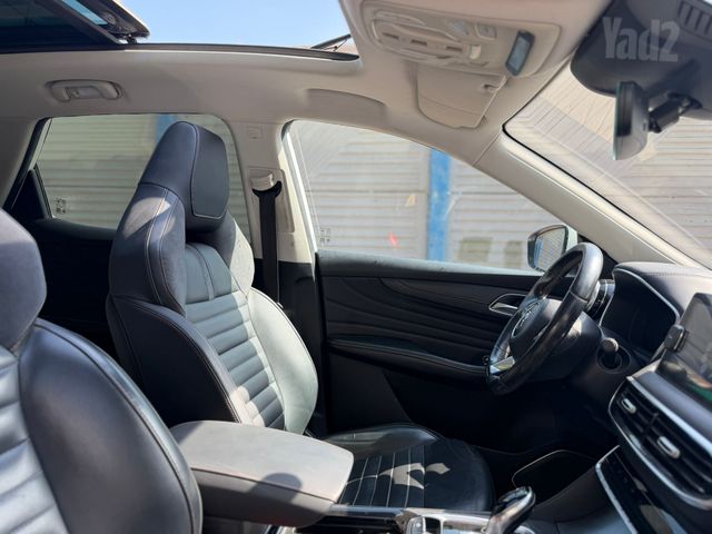 אם ג'י EHS PHEV