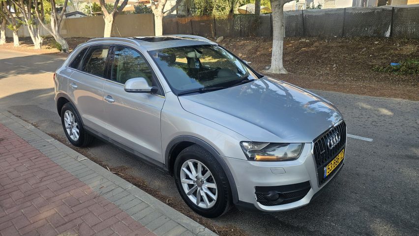אאודי Q3