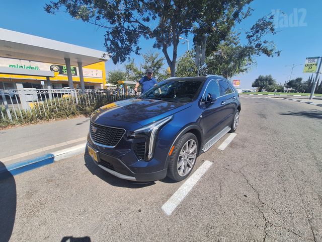 מודעת רכב קאדילק XT4