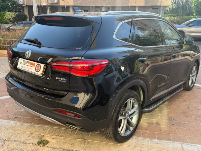 אם ג'י EHS PHEV