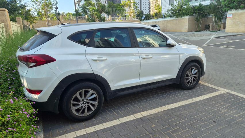 יונדאי טוסון