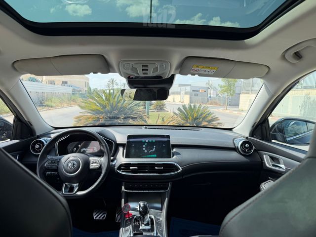 אם ג'י EHS PHEV