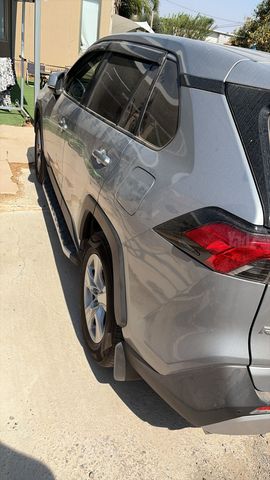 טויוטה RAV4