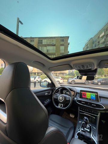 אם ג'י EHS PHEV