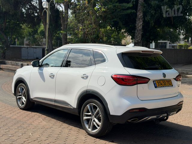 אם ג'י EHS PHEV
