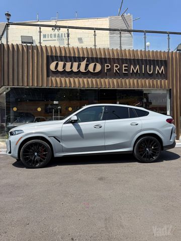 ב מ וו X6