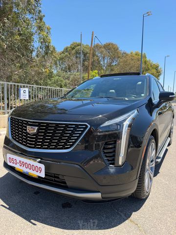 קאדילק XT4