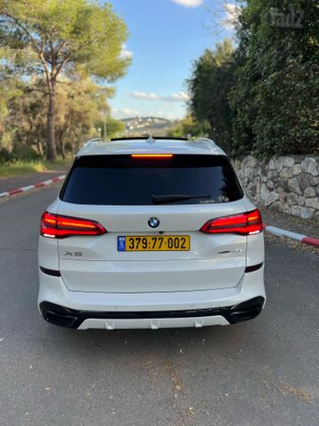 ב מ וו X5