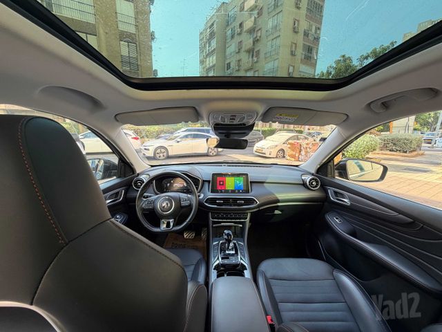 אם ג'י EHS PHEV