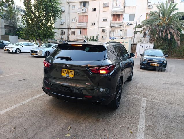 שברולט בלייזר