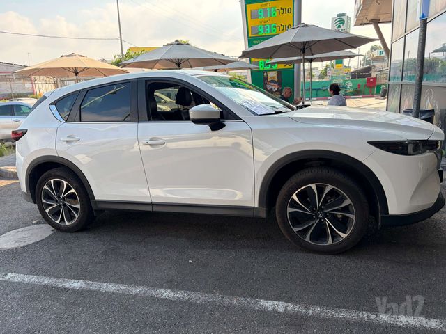 מודעת רכב מאזדה CX-5