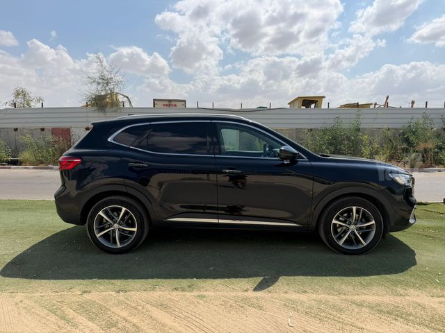 אם ג'י EHS PHEV