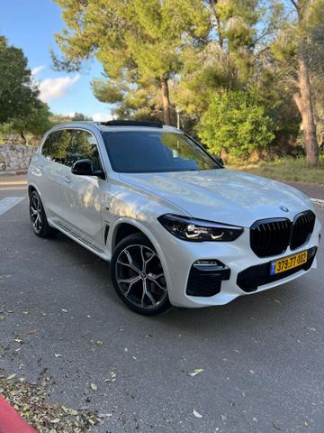 ב מ וו X5