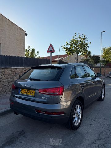 אאודי Q3