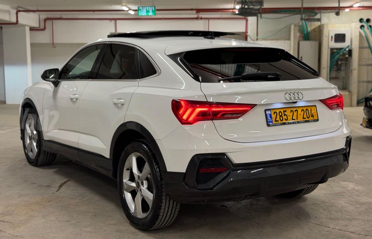 אאודי Q3