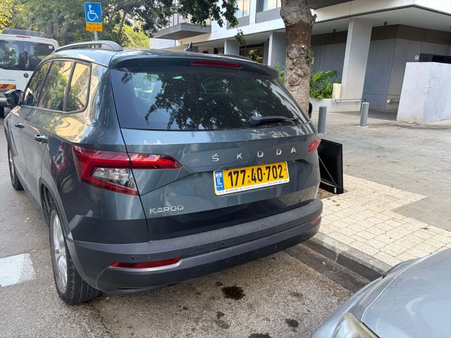 מודעת רכב סקודה קארוק
