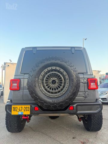 ג'יפ רנגלר